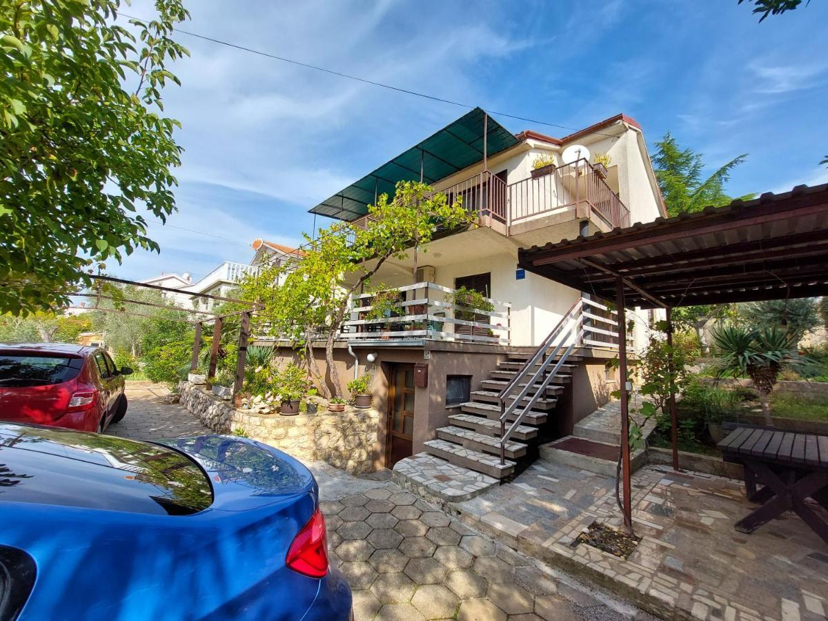 Apartments Vilim Pinezići Eksteriør billede