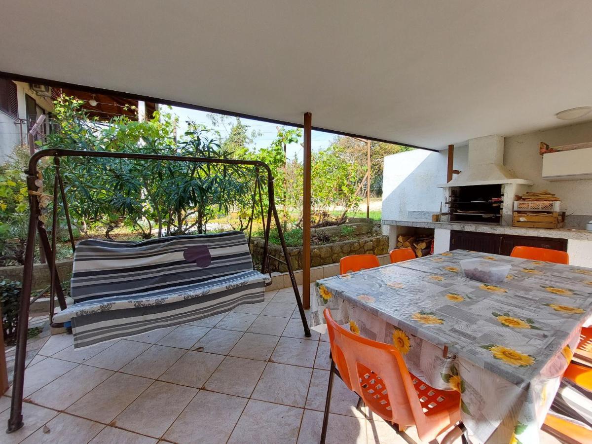 Apartments Vilim Pinezići Eksteriør billede