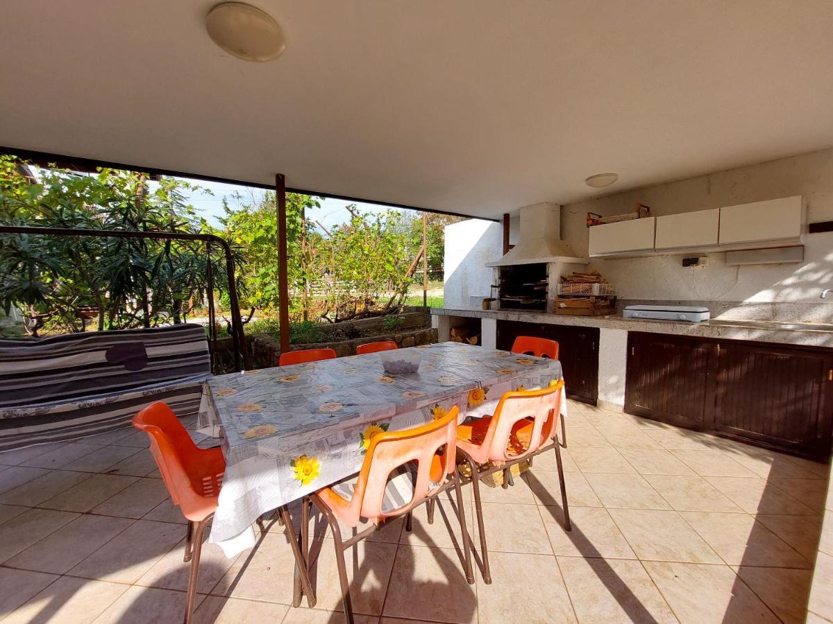 Apartments Vilim Pinezići Eksteriør billede